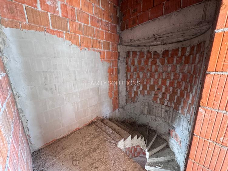 Casa P+2Et. 8 cam. Util 180mp. Teren 250mp. Pozitie stradala - 22