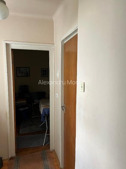Reghin, ultracentral, apartament 4 camere, in vilă înșiruită - 9