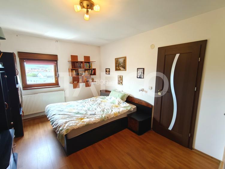 Apartament 2 camere cu balcon de vanzare -complet mobilat - COMISION 0 - 12