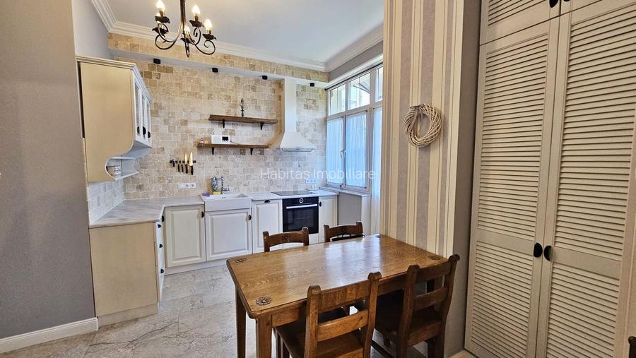 0% comision! Proprietate in vila cu 2 familii, garaj, finisaje moderne - 3
