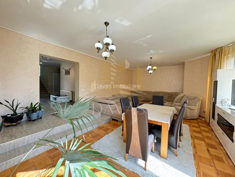 Vilā individuală 7 camere | 320mp | 740mp teren + Garaj inclus in preț | Zorilor - 2