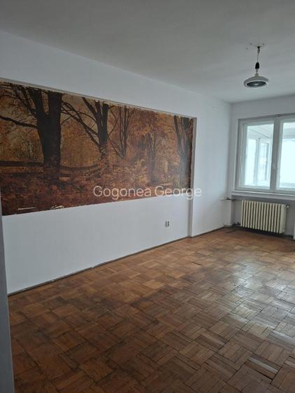 Apartament de vanzare - 3