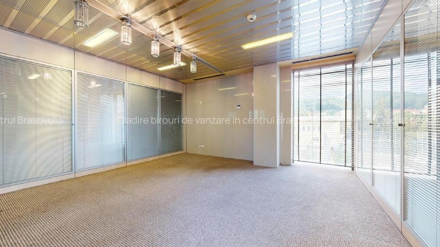 Cladire comerciala P+3 - investitie cu chiriasi existenti,  zona centrala Brasov - 2