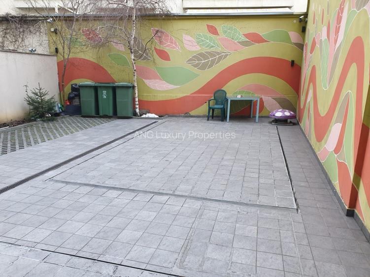 SPATII DE BIROURI LUX, PIATA ROMANA - 10