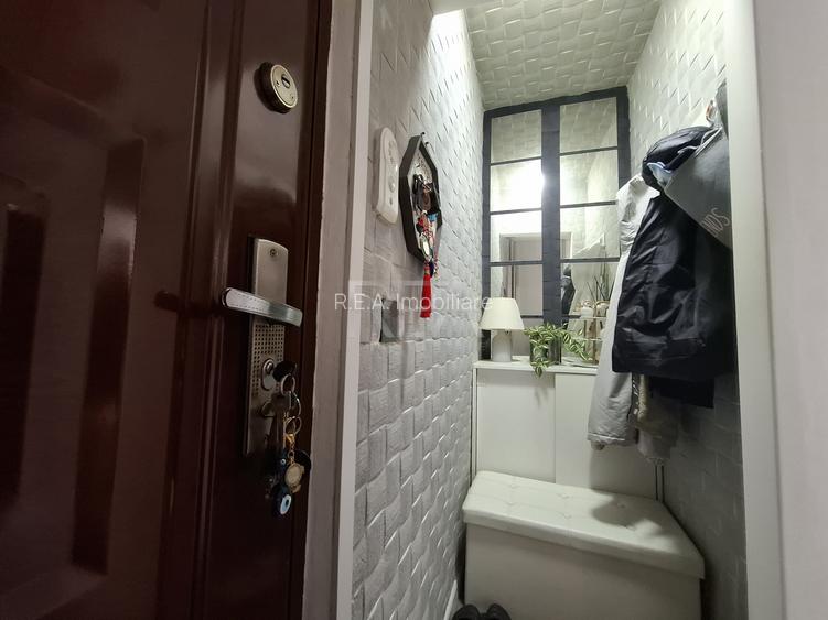 3 camere, et 3/4, renovat -Pacii/Gorjului - 9