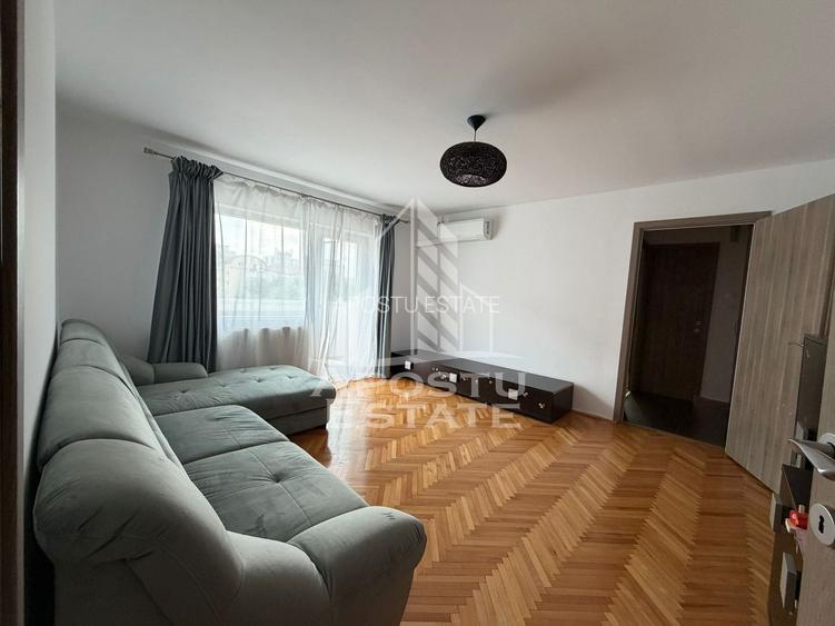 Apartament cu 3 camere, de vanzare, zona Kiriac, Timisoara - 2