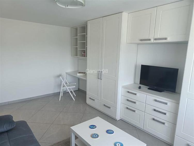 Apartament 2 camere ,54 mp, zona Mausoleu Sud - supermarket Paco , renovat compl - 3