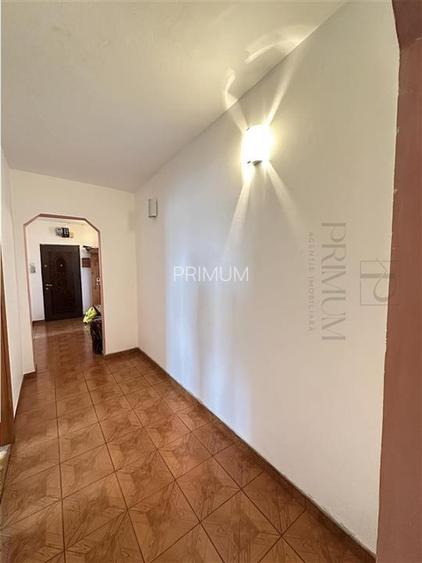 SAGULUI - 3 Camere - Decomandat - Centrala proprie - Bloc anvelopat - 6