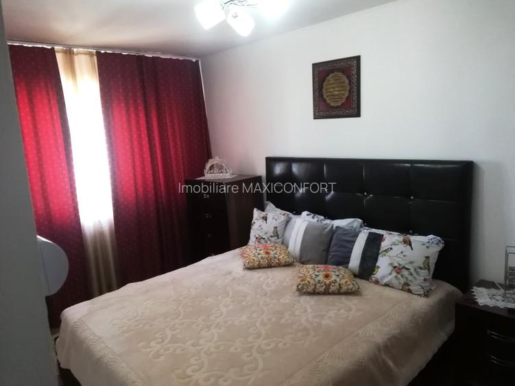 Vanzare 3 camere - Imobiliare MAXICONFORT - 5