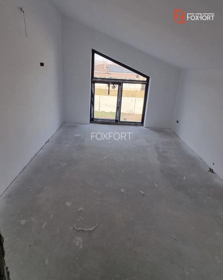 Duplex modern cu 5 camere si 2 bai in Ghiroda - 6