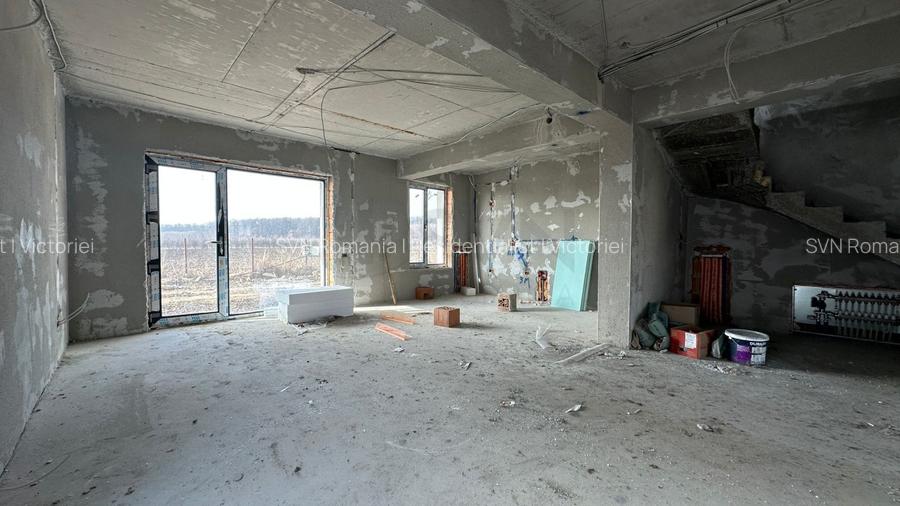 REV2004596 Casa individuala 5 camere central Corbeanca - 11