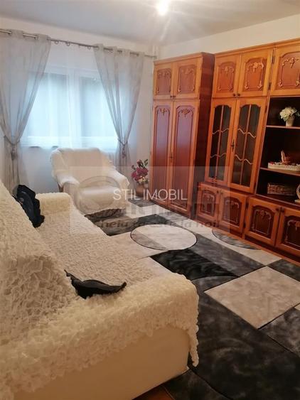 Apartament 2 camere - Zona Nicolina  -  449 Euro - 2