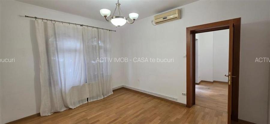 Vila 5 camere, 150 mp, Piata Alba Iulia- Decebal - 2