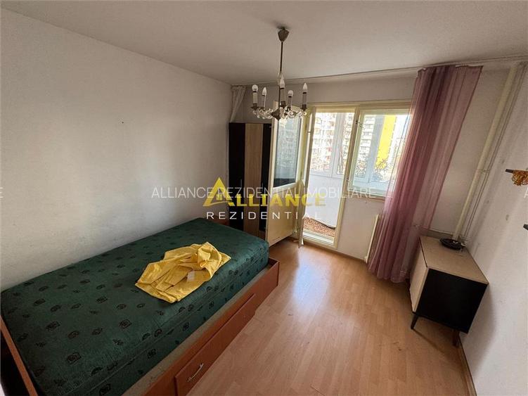 3 Camere Dristor I metrou 7 min - 2