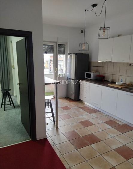 Vilă Parcul Circului , 8 camere, garaj dublu , AC ,Terase - 8