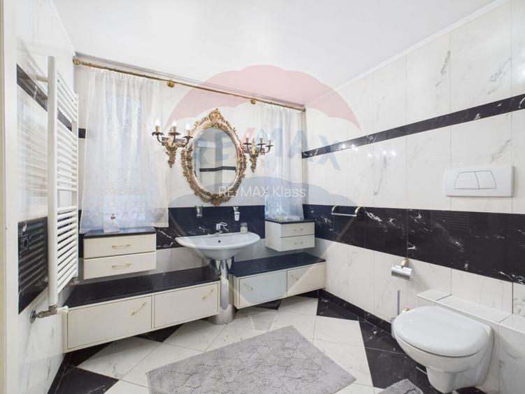 Vila spectaculoasa in Balotesti, curte 5000 mp si piscina interioara - 15