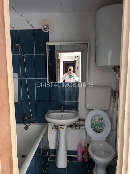 De vanzare Apartament  3 camere Pacii - 5