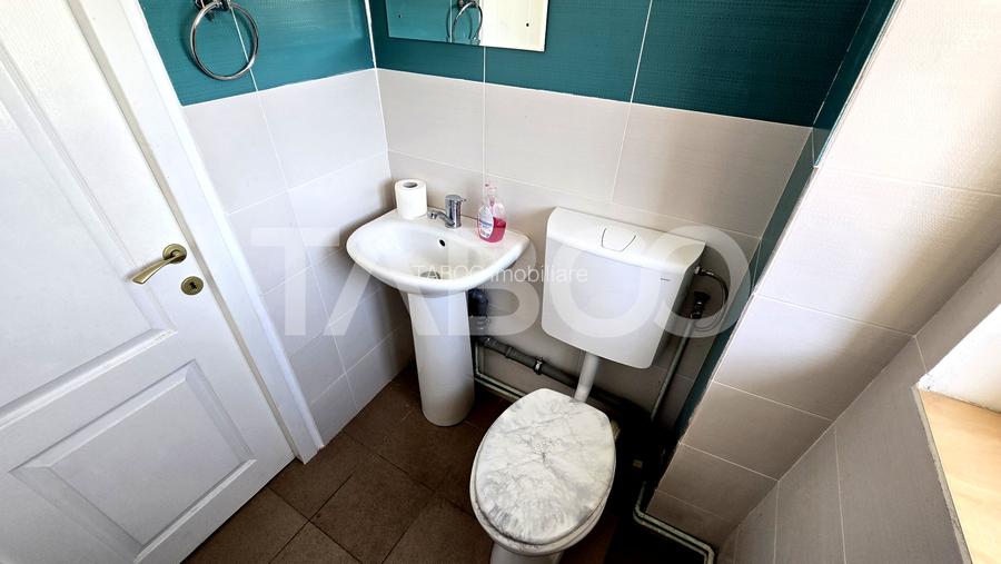 Casa individuala de vanzare 3 camere 2 bai 434mp teren Piata Cluj - 14