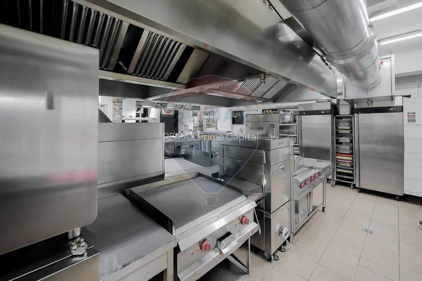 De vânzare - Proprietate premium în zona istorică a Oradiei - 12