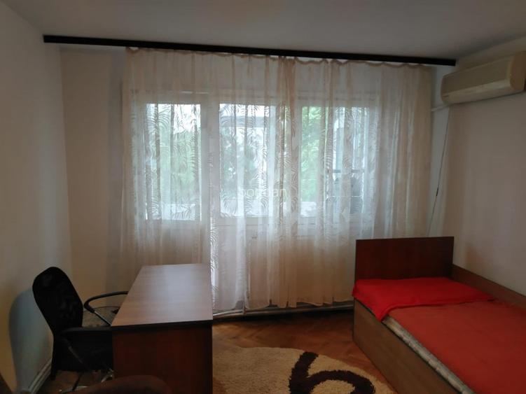 inchiriez apartament 3 camere zona Cantemir , persoana fizica - 2