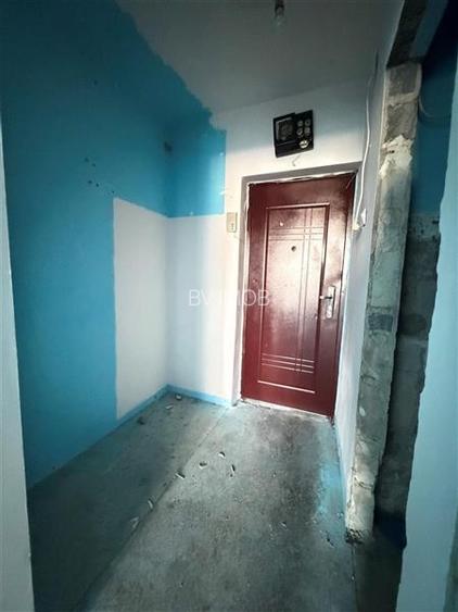 Vanzare garsoniera, zonaTractorul, etaj 1 10, insorita - 15