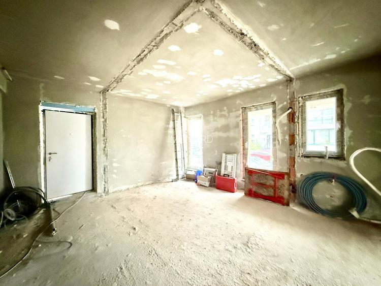 Pipera Azur acces A3 spatiu parter cu terasa  - 3