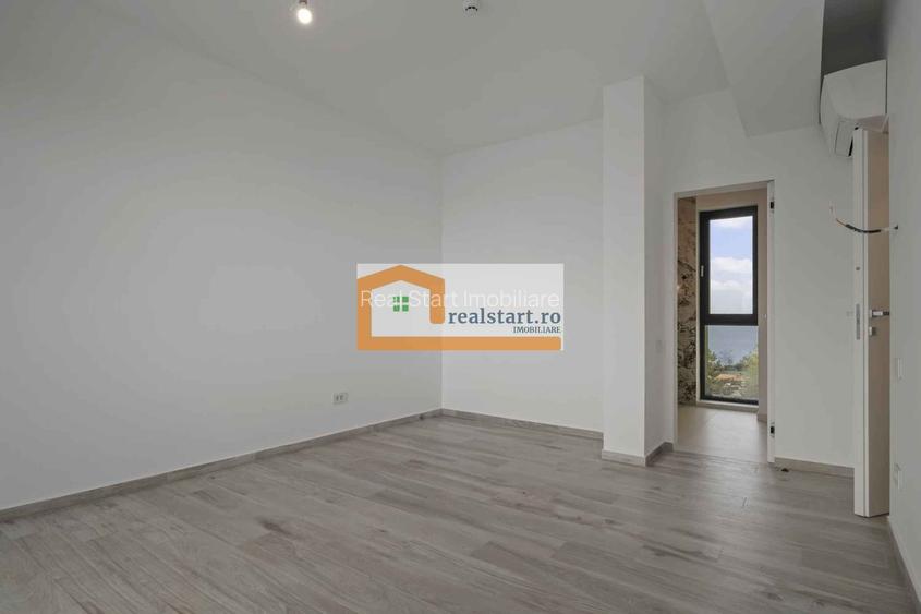 Vedere frontala la Mare, Prima linie, Penthouse tip Duplex, bloc Boutique - 28