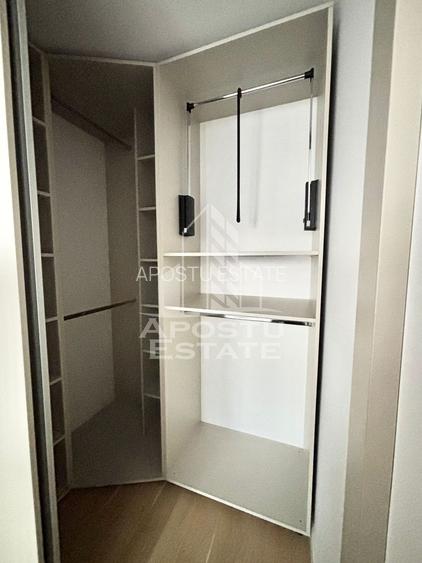 Apartament cu 3 camere,loc de parcare subteran, Circumvalatiunii - 5