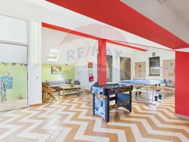 Casă / Vilă cu 6 camere de vânzare - 18