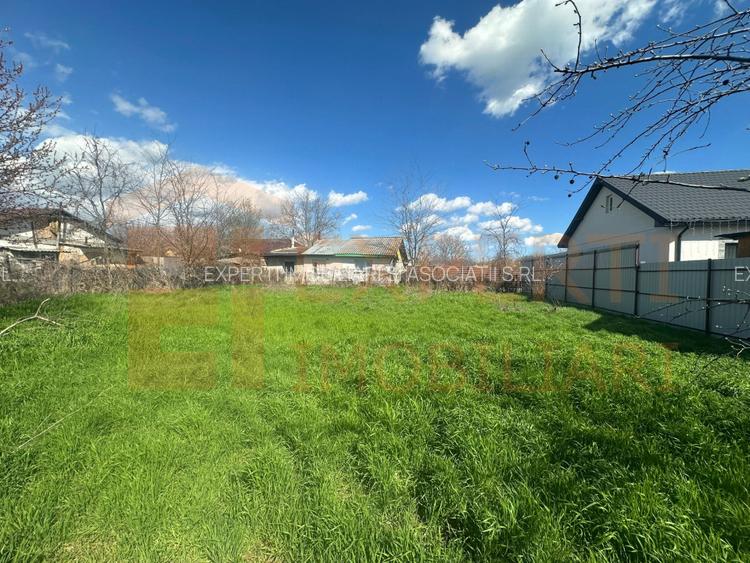 Oportunitate! Teren 820 mp cu casă, in Valu lui Traian - 2