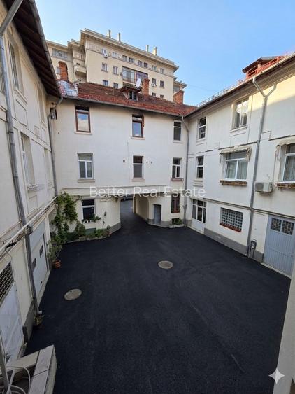 Garsonieră 44MP ,parcare Privata, Piața Romana - 2
