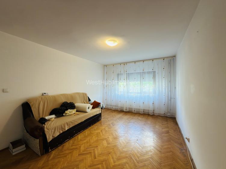 Apartament 3 camere, decomandat, etajul 2, zona Soarelui - 6