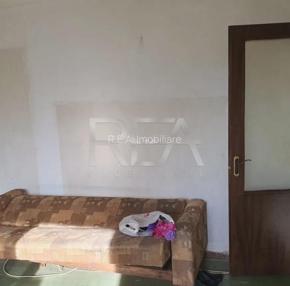 2 camere, et 1/4, bloc tip P-Drumul Taberei - 4