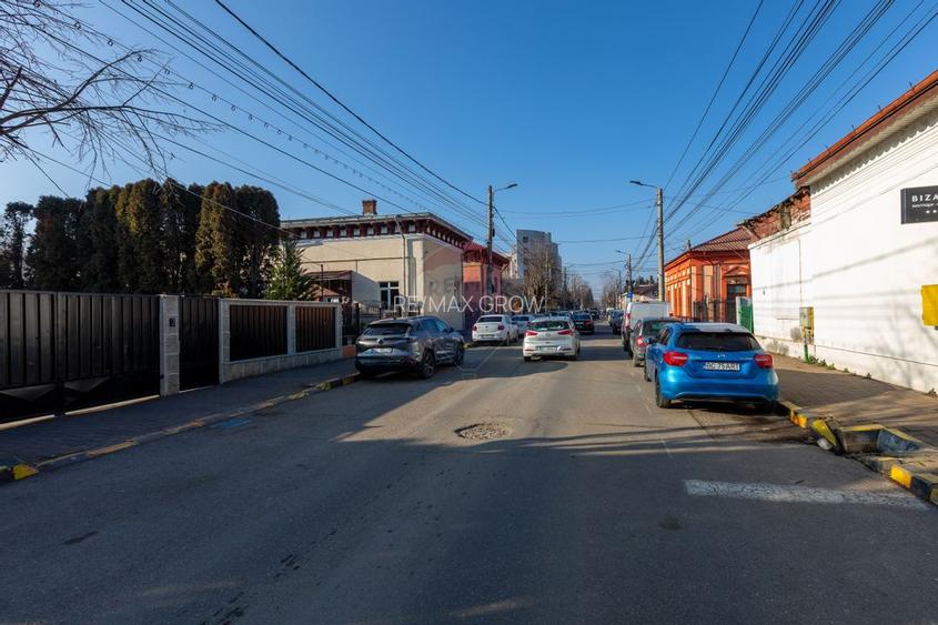 Spațiu comercial 146 mp de închiriat, strada Ioniță Sandu Sturza - 13