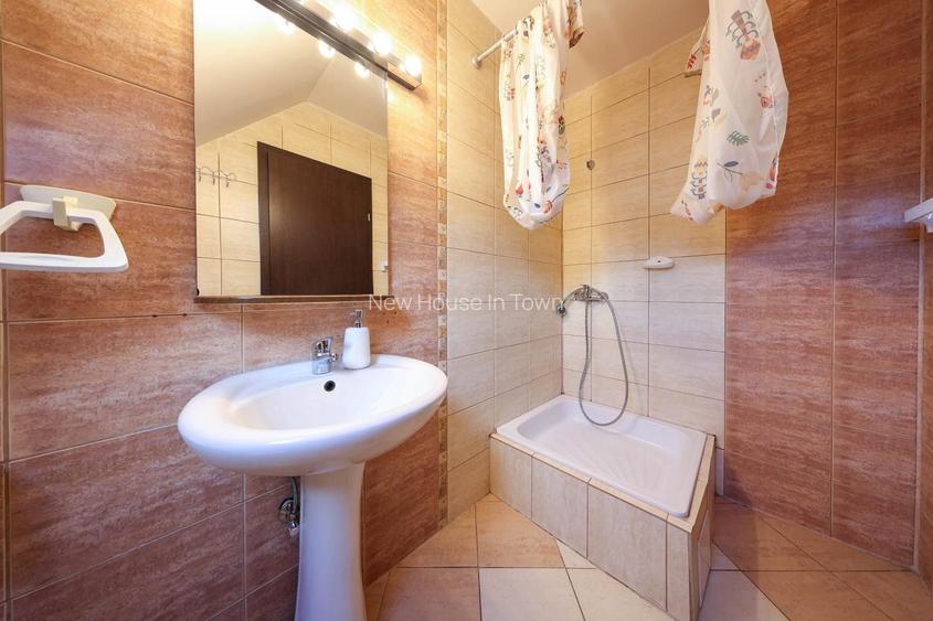 Vilă spațioasă de vânzare în Predeluț, Bran | 2000mp - 38