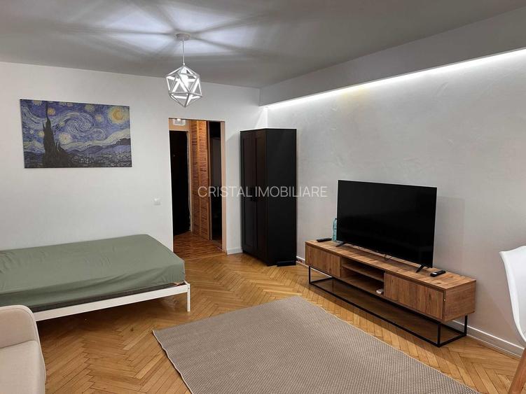 Garsonieră modernă de inchiriat, Plaza Mall - 2