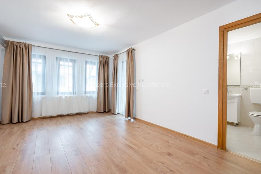 Vilă stradală Iancu Nicolae – 252 mp, ideală birouri/clinică, curte și parcare . - 12