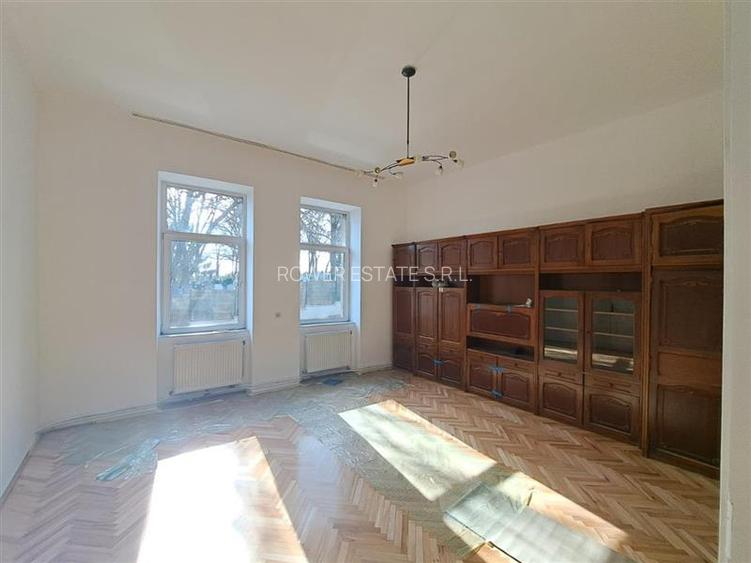Apartament cu 4 camere, 112 mp utili, situat in cartierul Gruia! - 2