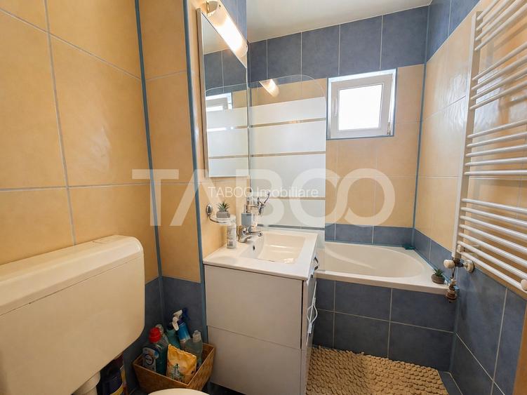 Apartament decomandat de vanzare 3 camere pivnita Vasile Aaron - 10