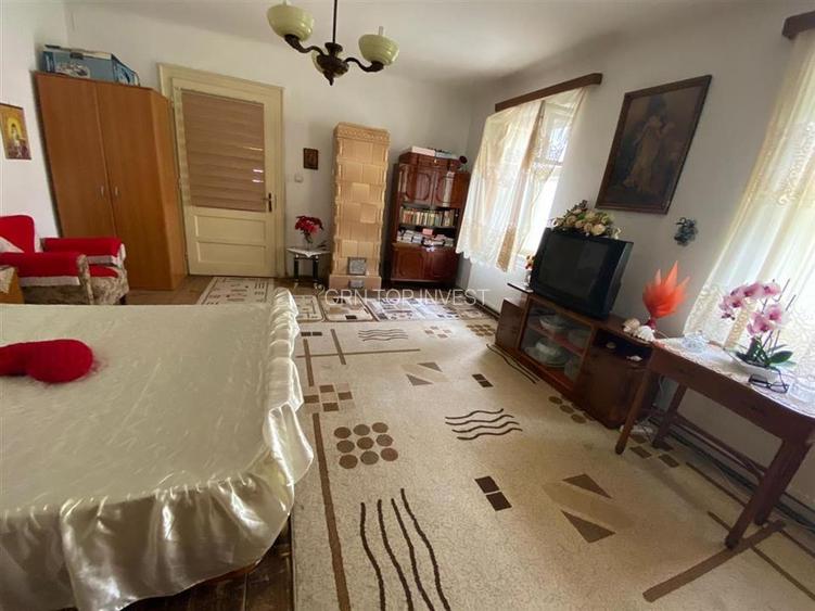 Casa 2 camere 100mp gradina zona Piata Cibin - 2