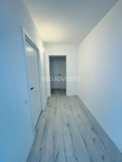 Apartament cu 3 camere decomandat - zona Titan 10 minute pana la metrou - 4