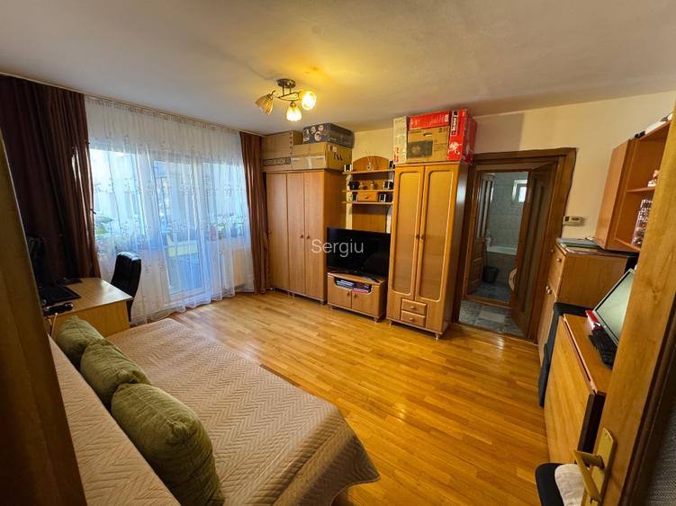 PERSOANA FIZICĂ Vând apartament 2 camere semidecomandat în Grigorescu  - 6