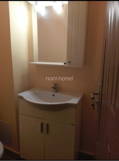 Vând apartament 3 camere, decomandat, renovat, Târgu Jiu - 9