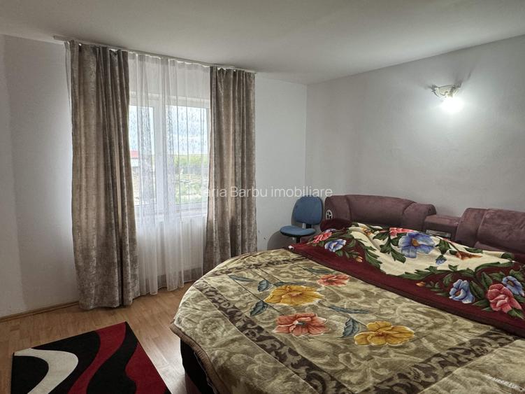 Vila P+1, supraf. desf. 510 mp., teren 1000 mp, Radomiresti - 17