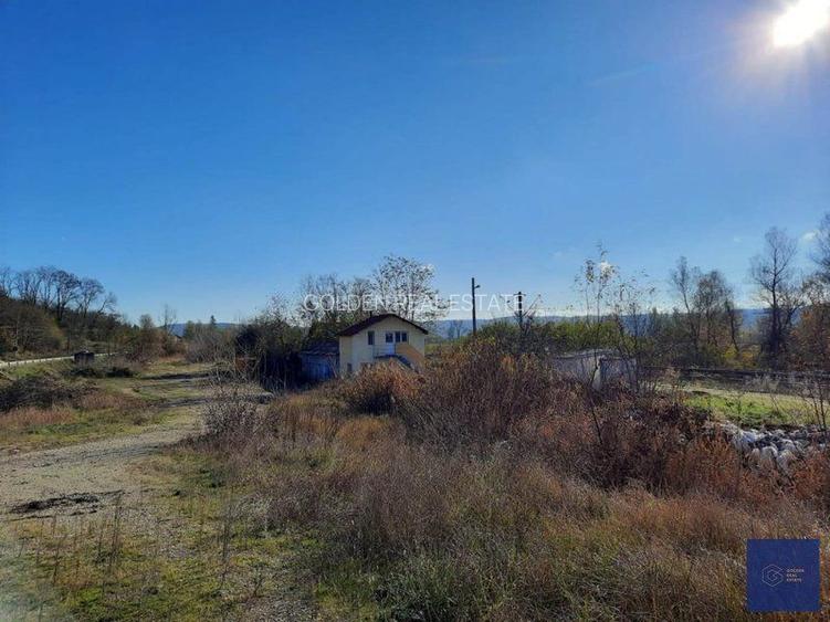 Spatiu de productie, fosta balastiera, Conop, 9100 mp - 3