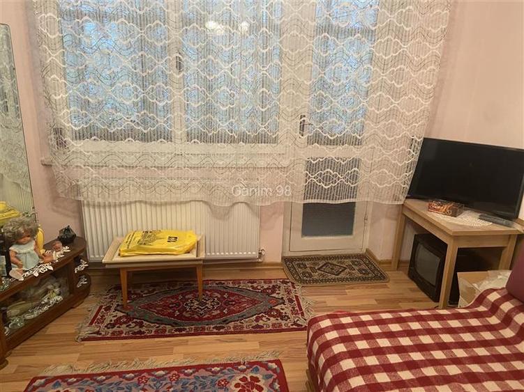 Apartament 2 camere , zona cartier Gara , etaj 1 4 , curat , liber , centrala te - 3