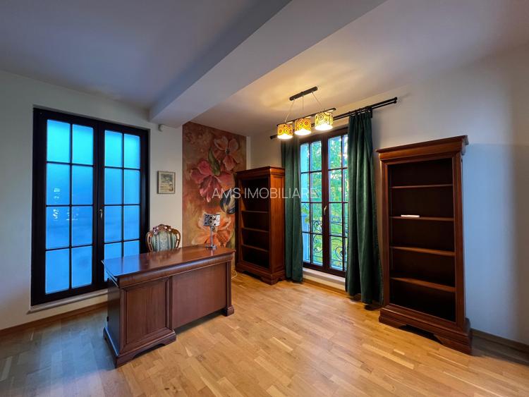 VILA DEOSEBITA / SPATII GENEROASE / CURTE PROPRIE - 37