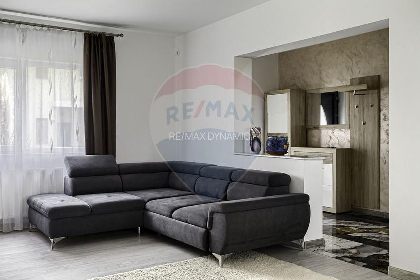 Casă de închiriat în cartierul Athena, zona 6 Vânători - 2