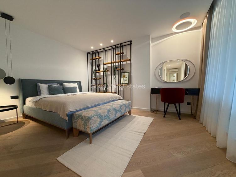 4 Camere || Mobilat & Utilat || 2 Locuri de Parcare || 2 Terase - 6