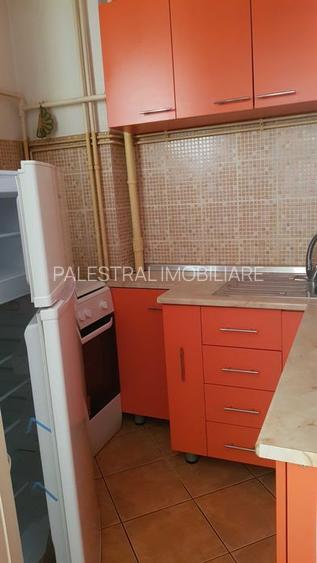 Garsoniera zona Garii,mobilata-utilata,69500 Euro - 4